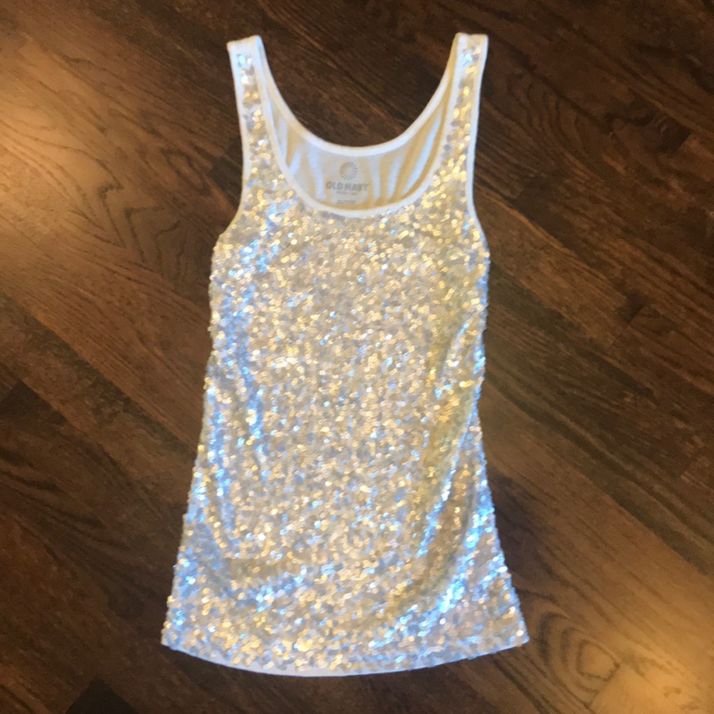 NWOT OLD NAVY SILVER SHIMMER TANK